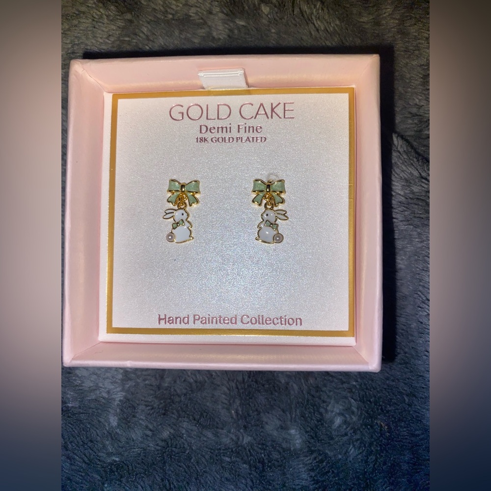 BNIB Gold Cake White Bunny Green Bow Earrings Demi-Fine 18k Gold Plated $45
